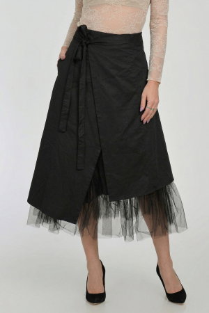 Fuste Casual - Fusta neagra in 3 straturi petrecuta si asimetrica din bumbac satinat si tulle