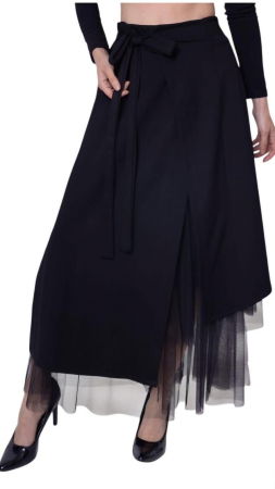 Fuste Casual - Fusta lunga neagra, petrecuta, cu tulle  – design elegant asimetric