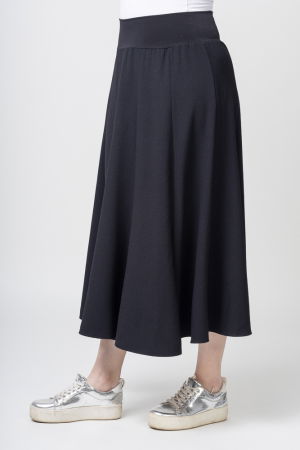 Fuste Casual - Fusta neagra in clini, din vascoza (78cm)