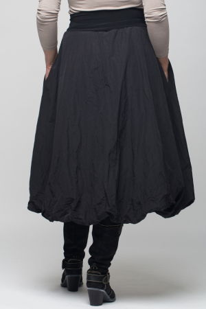 Fusta neagra midi, tip gogosar, din tafta cu memorie [5]