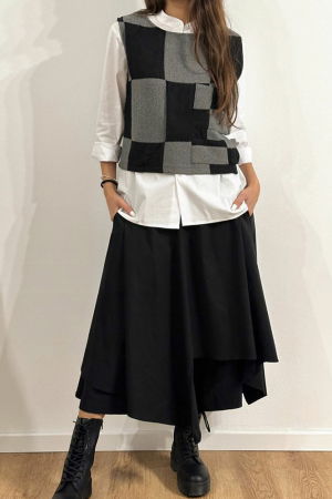 Fuste Casual - Fusta pantalon neagra, suprapusa, asimetrica, eleganta si spectaculoasa