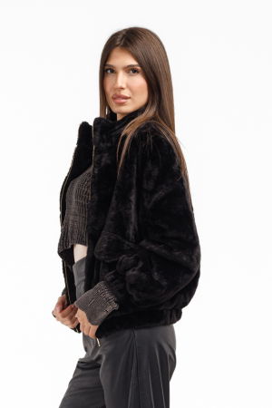 Geaca din blanita artificiala neagra [2]