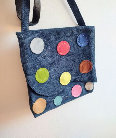 Genți si Plicuri Handmade din Piele - Geanta bleumarin cu buline  aplicate