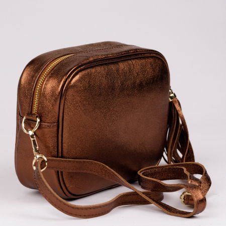 Geanta crossbody  metalizat din piele naturala, cu ciucure din piele, cupru [1]