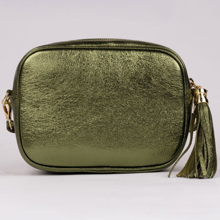 Geanta crossbody  verde metalizat din piele naturala, cu ciucure din piele [2]