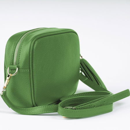 Geanta crossbody verde oliv din piele naturala, cu ciucure din piele [2]