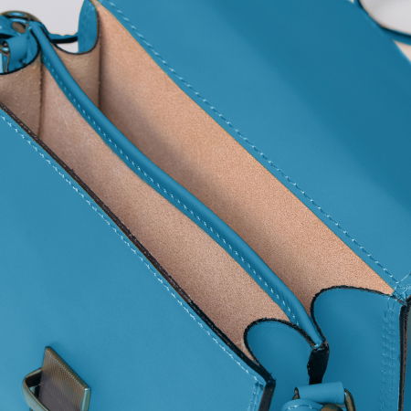 Geanta crossbody albastra din piele naturala tip postas [2]