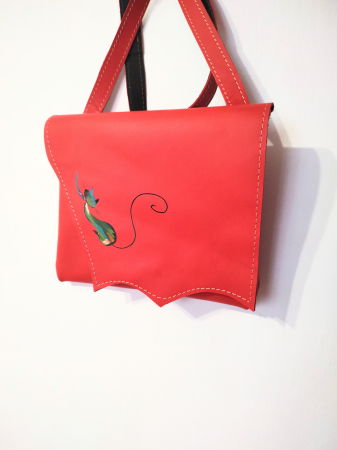 Genți - Geanta din piele naturală ,crossbody roșie ,cu pisicuța pictata