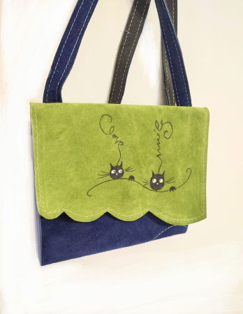 Genți si Plicuri Handmade - Geanta handmade albastru electric si verde olive, pictata manual, cu pisicute