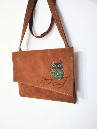 Genți - Geanta maro Camel, din piele naturala ,cu bufnita pictata