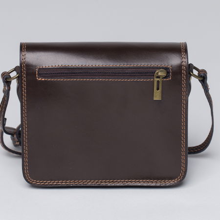 Geanta crossbody maro inchis din piele naturala, tip postas [1]
