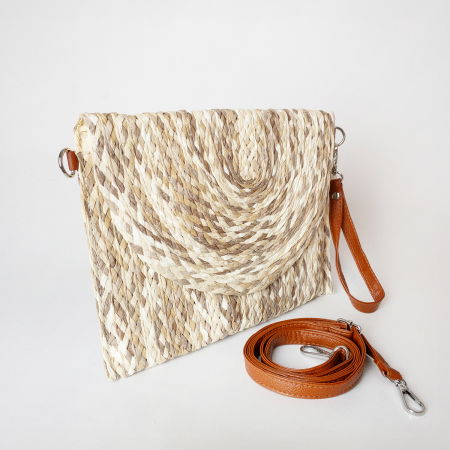 Genti Impletite - Geanta plic impletita crossbody, cu bareta de umar si de mana, nuante de bej