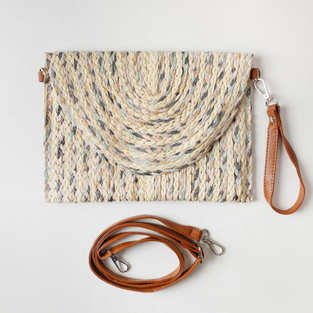 Geanta plic impletita crossbody, cu bareta de umar si de mana, nuante pastelate de bej, roz si bleu [1]