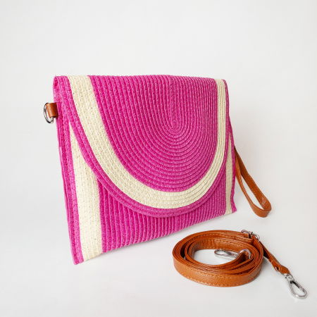 Genti Impletite - Geanta plic impletita crossbody, cu bareta de umar si de mana, fucsia cu bej