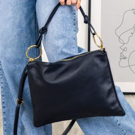 Geanta plic mare cu inele mari aurii si doua barete, din piele naturala auriu inchis [4]