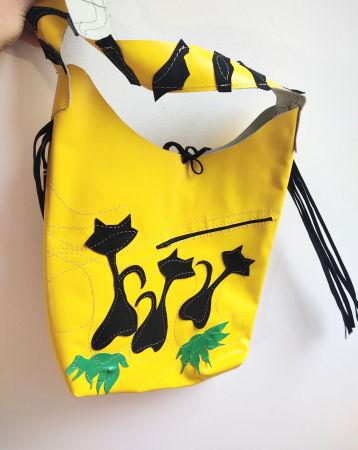 Geanta handmade sac ,din piele naturala  galbena,Dansul pisicuțelor [1]