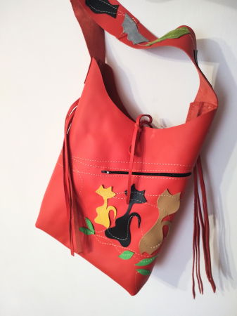 Geanta sac ,din piele naturala roșie ,cu pisicuțe [1]