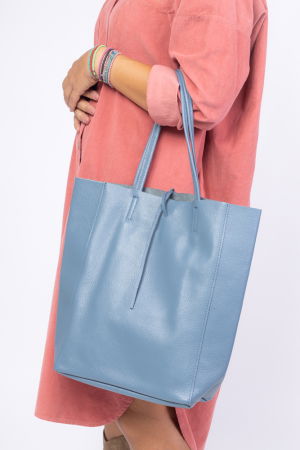 Genți din Piele Naturală - Geanta shopper albastru jeans din piele naturala