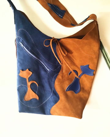 Geanta tip sac ,din piele naturala camel și albastru electric ,cu pisicute [1]