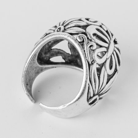 Inel reglabil bombat, din zamac cu detaliu fluture si frunza [2]