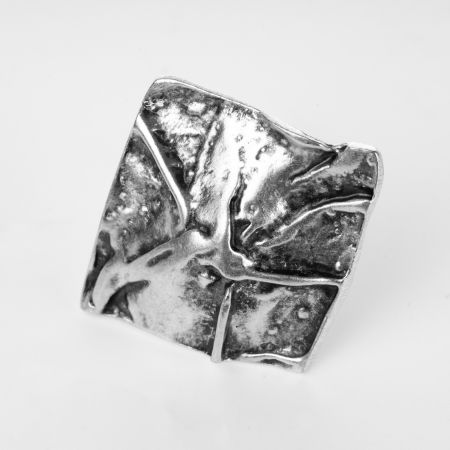 Inele - Inel reglabil din zamac cu forma rombica sub forma de metal sifonat