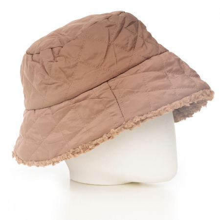 ACCESORII DAMĂ - Palarie clos reversibila cu o fata blanita si o fata aspect matlasat, bej
