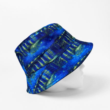 Palarie unisex cu doua fete imprimata cu reproducere dupa " Noapte Instelata deasupra Rhonului" de Claude Monet [1]