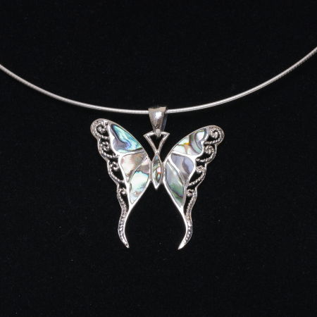 BIJUTERII - Pandant fluturas din argint 925 cu aripi din paua shell