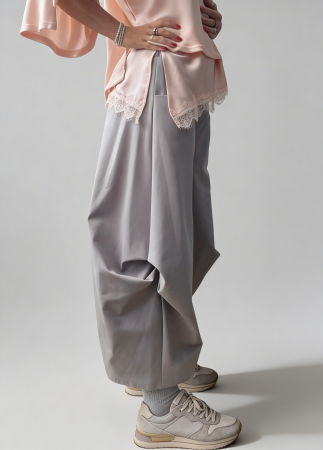 ÎMBRĂCĂMINTE - Pantaloni dama largi cu fronseu lateral si buzunare, gri