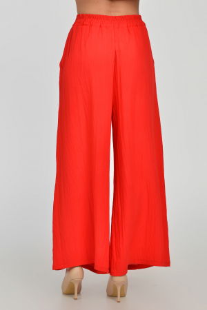 Pantaloni largi din vascoza si in, rosii [3]