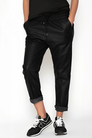 Pantaloni lungi negri din piele ecologica cu snur in talie [5]