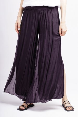 Pantaloni din Mătase si Vâscoză - Pantaloni mov inchis din matase si vascoza, cu crapaturi laterale