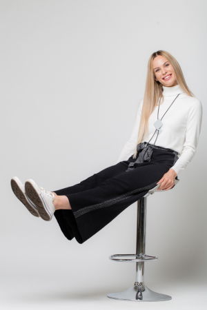 Pantaloni masuri mari - Pantaloni din tricotaj negru, drepti, cu lurex argintiu