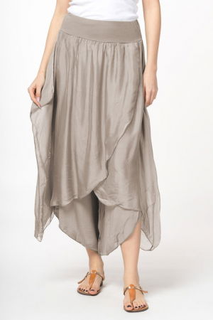 Pantaloni petrecuti din matase si vascoza bej fango, tip salvari [1]