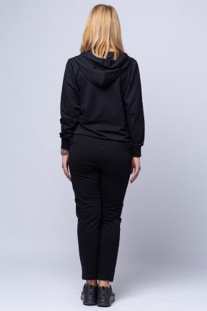 Pantaloni negri sport din vascoza cu buzunare laterale [3]