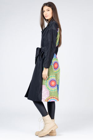 Pardesiu lung din fas negru si imprimeu cu mandale pe spate [1]