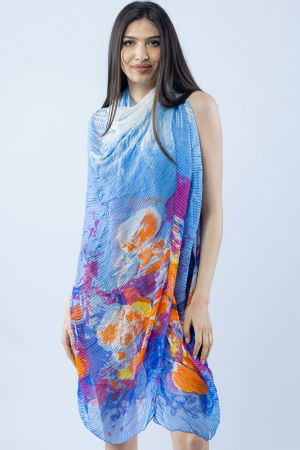 Pareo plaja din material plisat matasos si usor, imprimeu pictural alb, bleu si portocaliu [4]