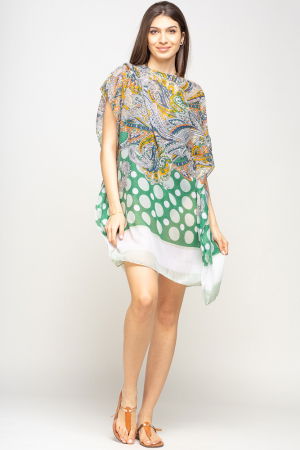Rochii de Plajă tip Poncho - Rochie de plaja tip poncho cu motive florale si buline alb cu verde, vascoza
