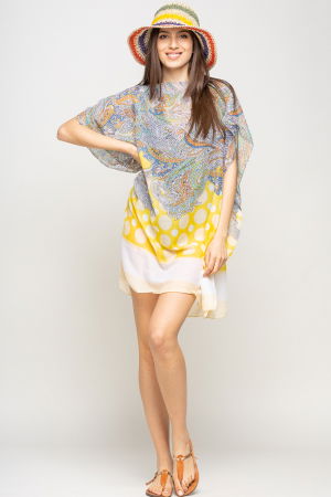 Rochii de Plajă tip Poncho - Rochie de plaja tip poncho cu motive florale si buline galbene, vascoza
