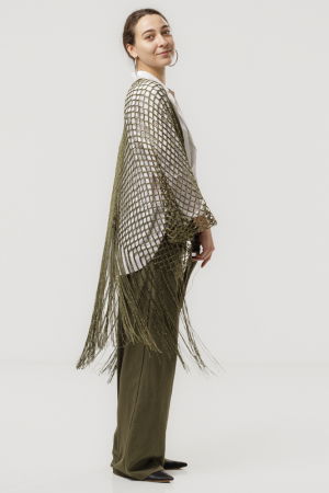 Poncho kaki din plasa cu fir auriu si franjuri lungi [6]