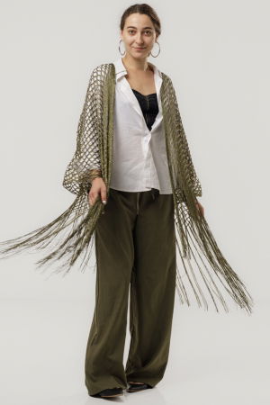 Poncho kaki din plasa cu fir auriu si franjuri lungi [5]