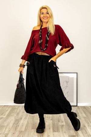 Pulovere - Pulover cu maneci scurte si volane la mansete din vascoza, bordo