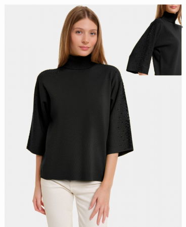 Pulovere - Pulover cu pietricele argintii, cu guler inalt si maneca 3/4, din tricotaj fin, negru