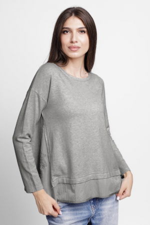 Pulovere - Pulover evazat cu angora, cu insertii laterale brodate, gri