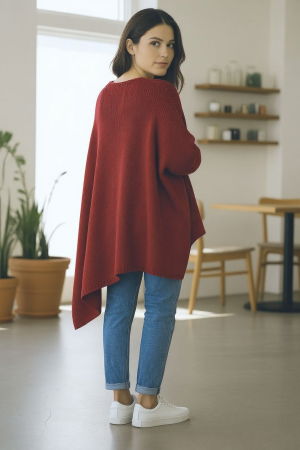 Pulover pufos caramiziu, oversize cu colt si decolteu in V [2]