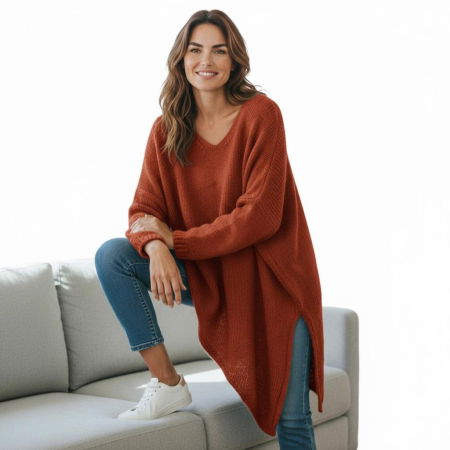 Pulover pufos caramiziu, oversize cu colt si decolteu in V [1]