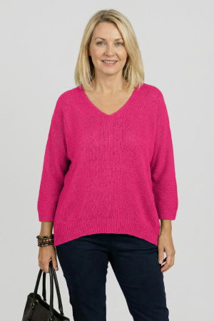 ÎMBRĂCĂMINTE - Pulover pufos fucsia cu decolteu in V si maneca fluture