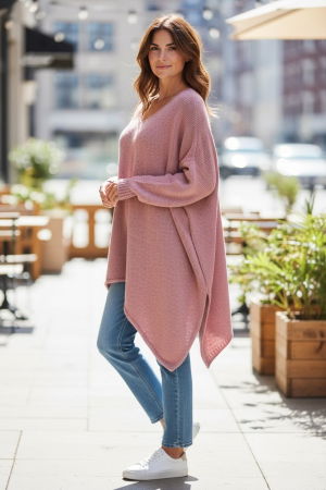 Pulover pufos roz, oversize cu colt si decolteu in V [2]