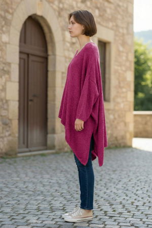 Pulover pufos magenta, oversize cu colt si decolteu in V [1]