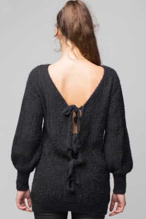 Pulover negru slylish lung cu decolteu si funde la spate [2]